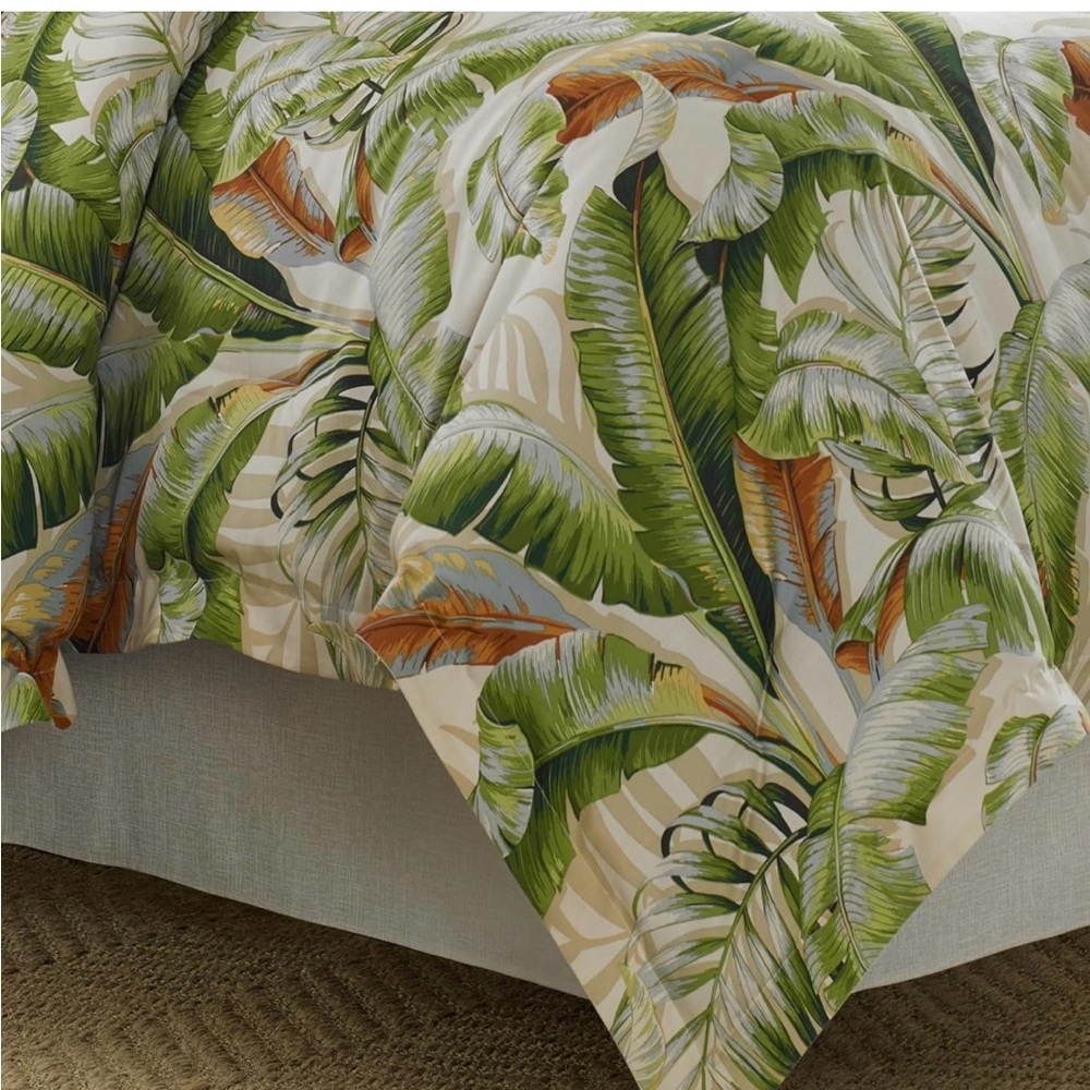 Tommy Bahama Leafy Green and Cream Duvet Cover - Picture 7 of 12